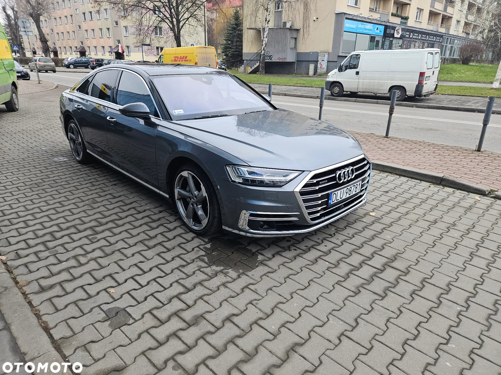 Audi A8 - 3