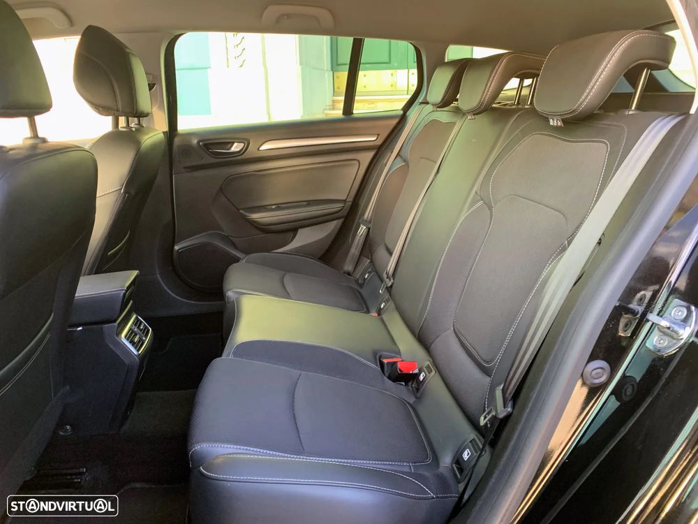 Renault Mégane Sport Tourer 1.5 Blue dCi Intens - 12