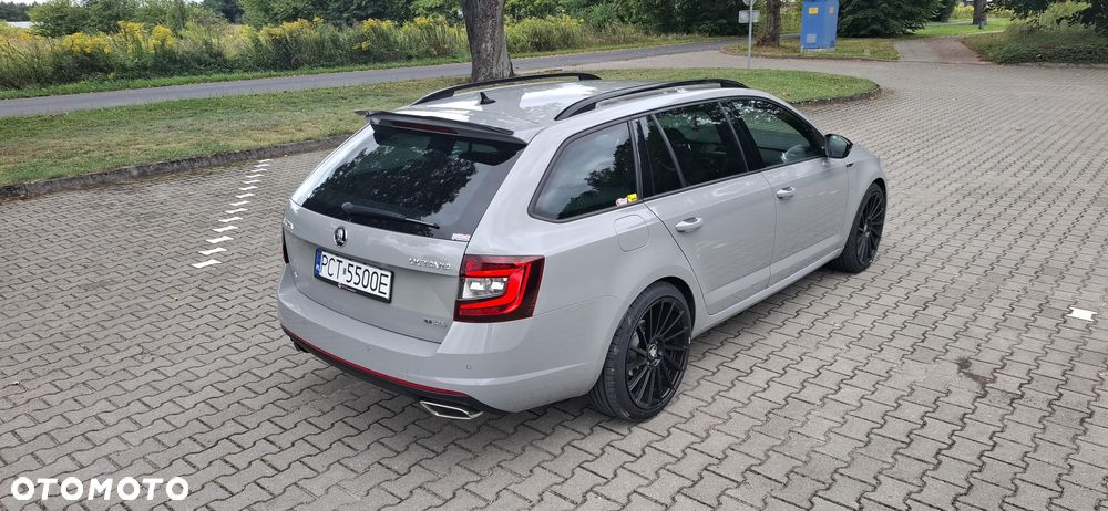 Skoda Octavia 2.0 TDI 4x4 RS DSG - 3