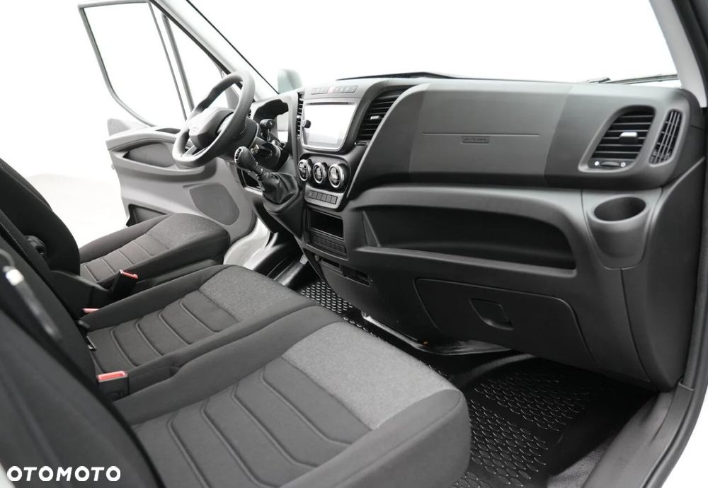 Iveco Daily 35C16 - 10