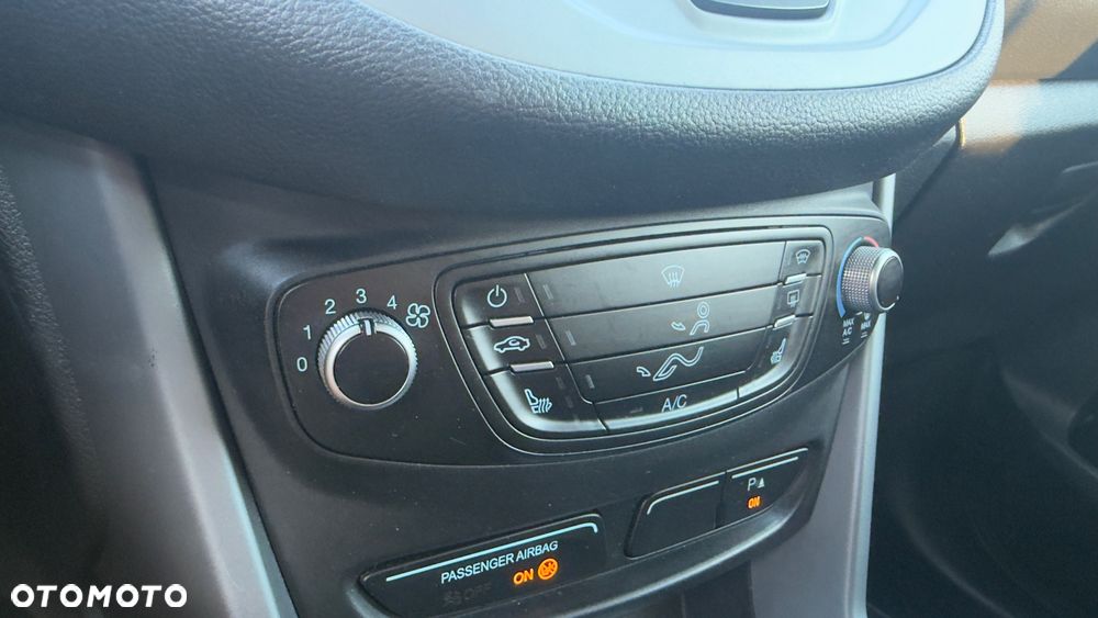 Ford B-MAX 1.6 TDCi SYNC Edition - 6