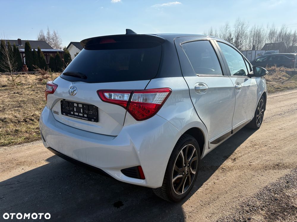 Toyota Yaris 1,5-Dual-VVT-iE Selection - 6