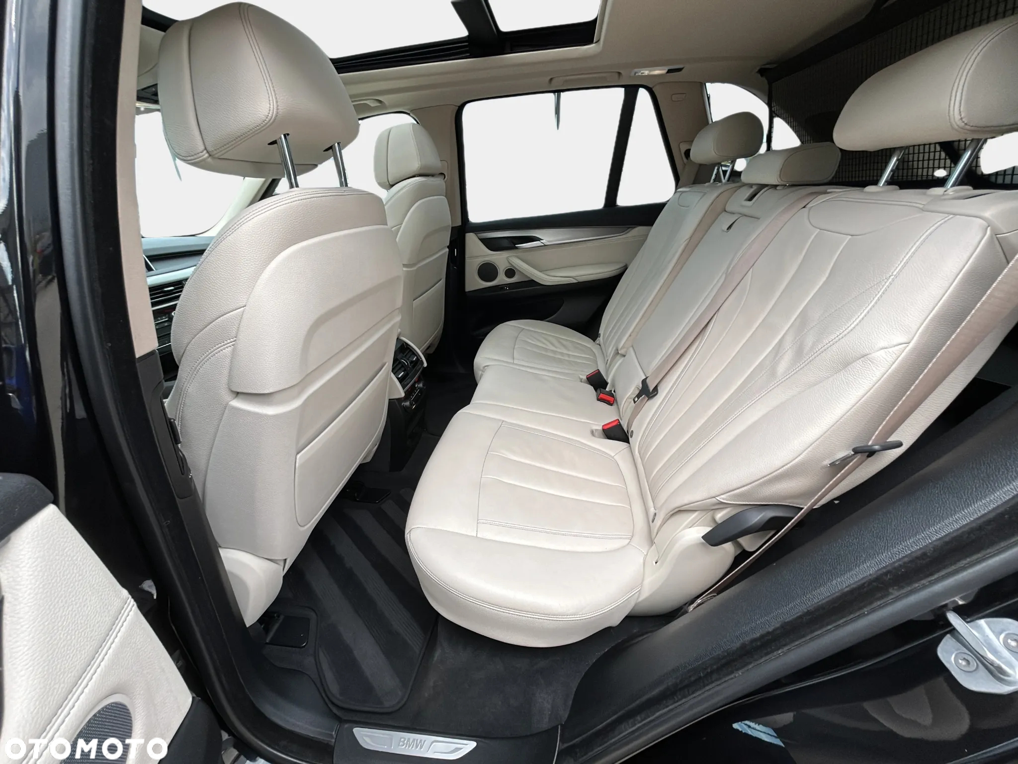BMW X5 xDrive40d - 14