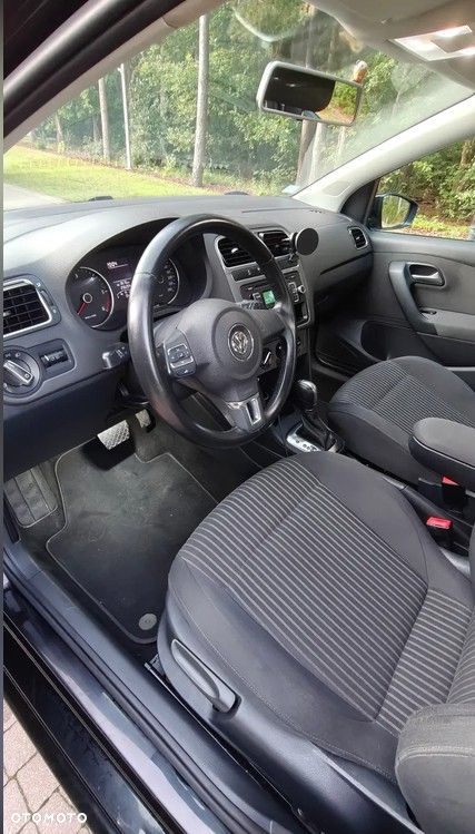 Volkswagen Polo 1.6 TDI DPF Highline DSG - 4