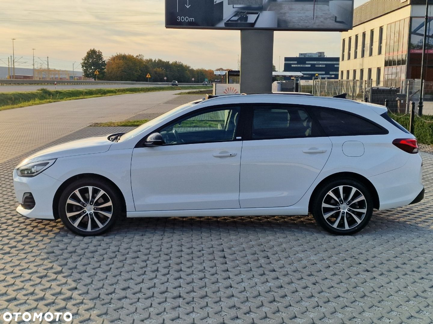 Hyundai i30 - 32