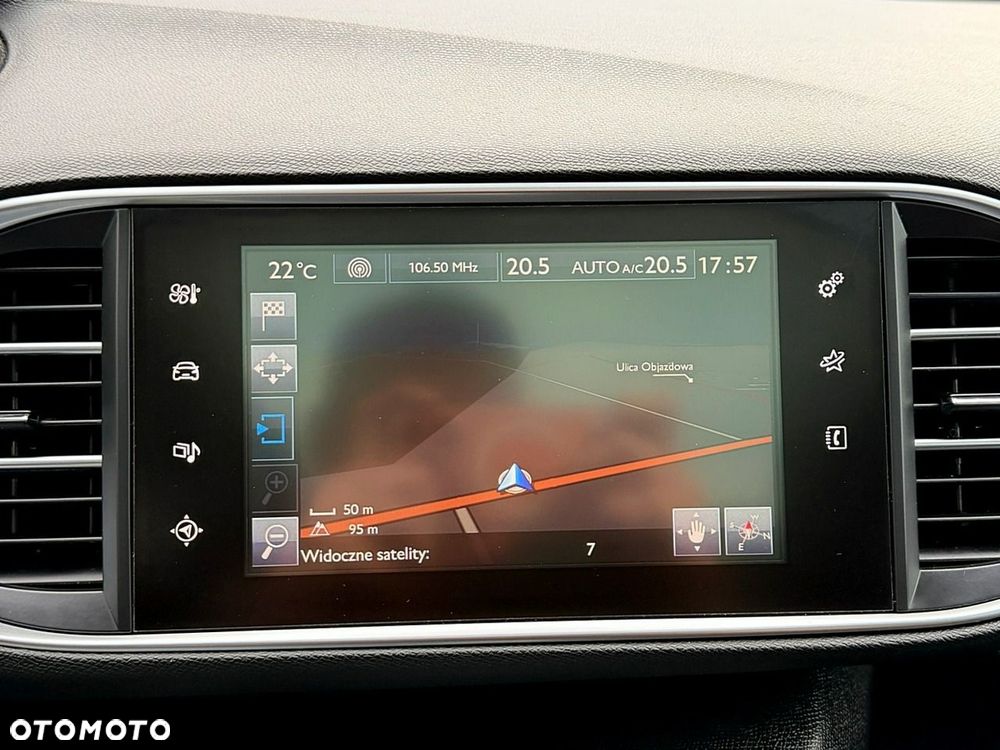 Peugeot 308 - 16