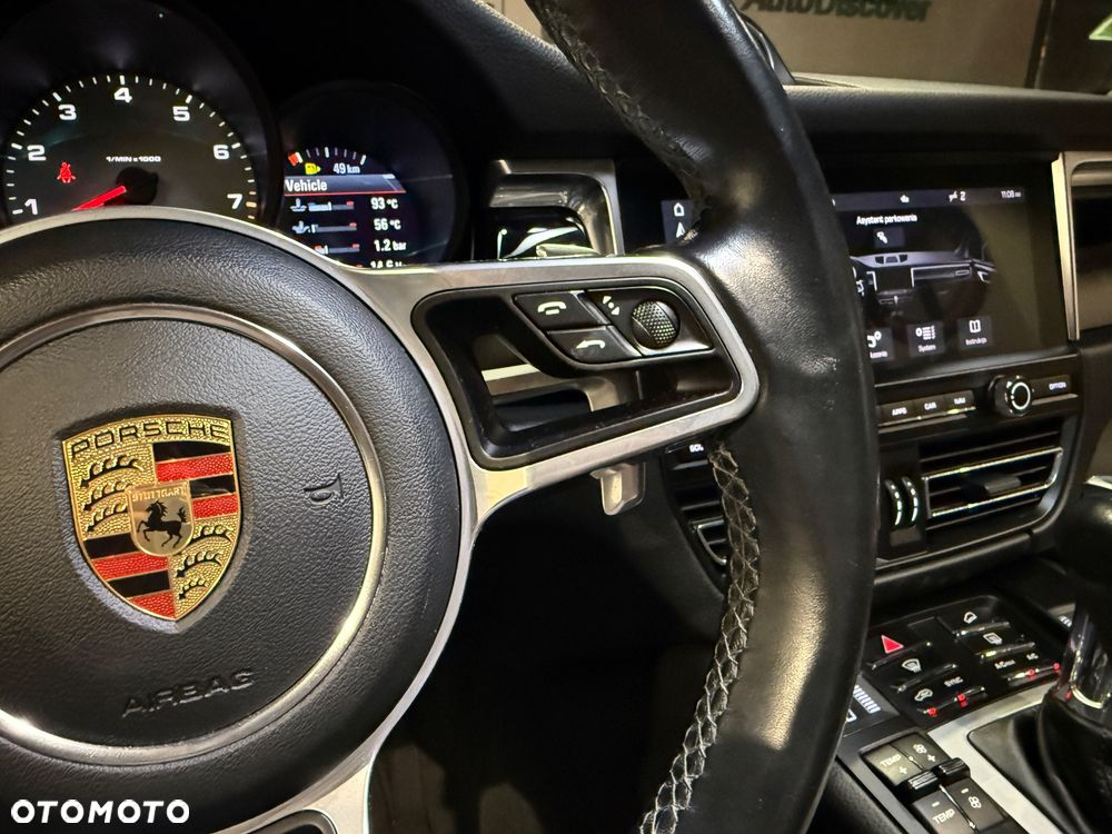 Porsche Macan S - 31