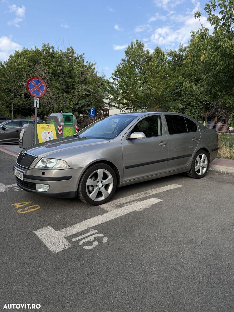 Skoda Octavia 2.0 TDI Elegance - 2