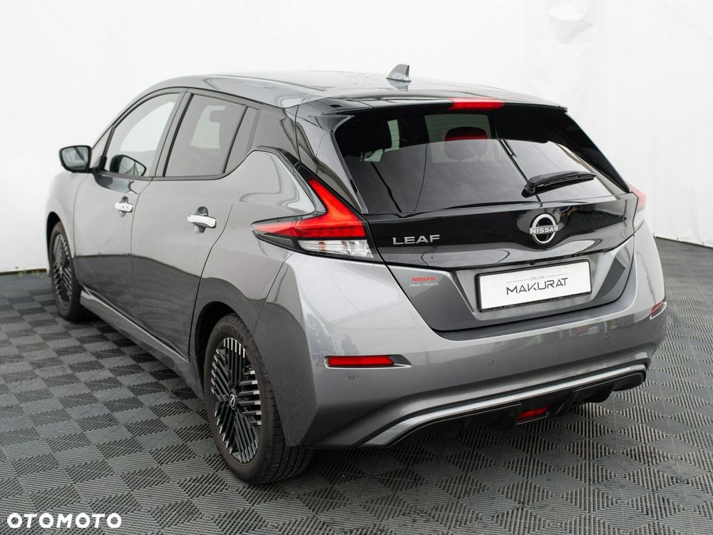 Nissan Leaf - 5