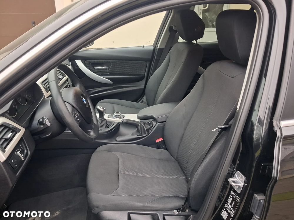 BMW Seria 3 316d Modern Line - 15