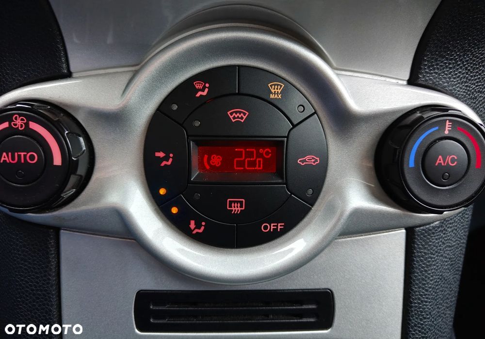 Ford Fiesta 1.25 Titanium - 8