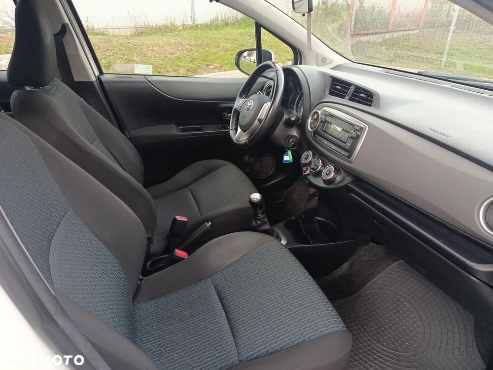 Toyota Yaris 1.0 Sprint - 9