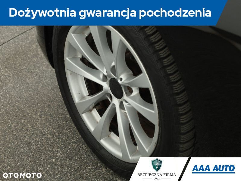 BMW Seria 3 - 12