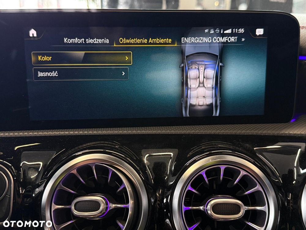 Mercedes-Benz CLA - 38