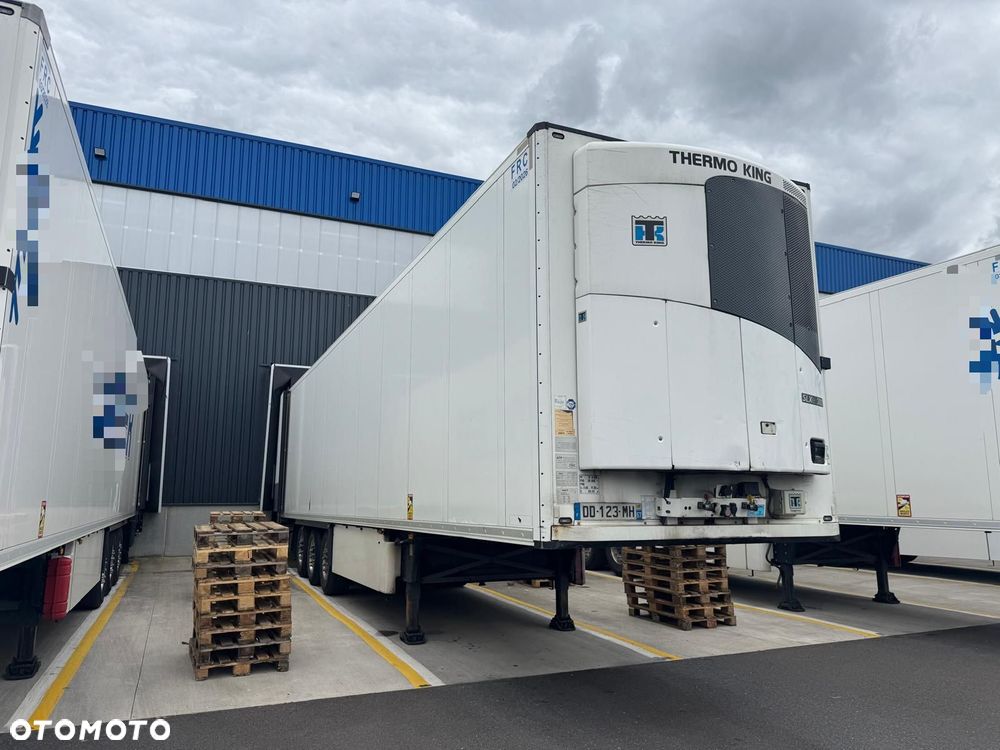 Schmitz Cargobull chłodnia 7cm ThermoKing SLX300 - 2