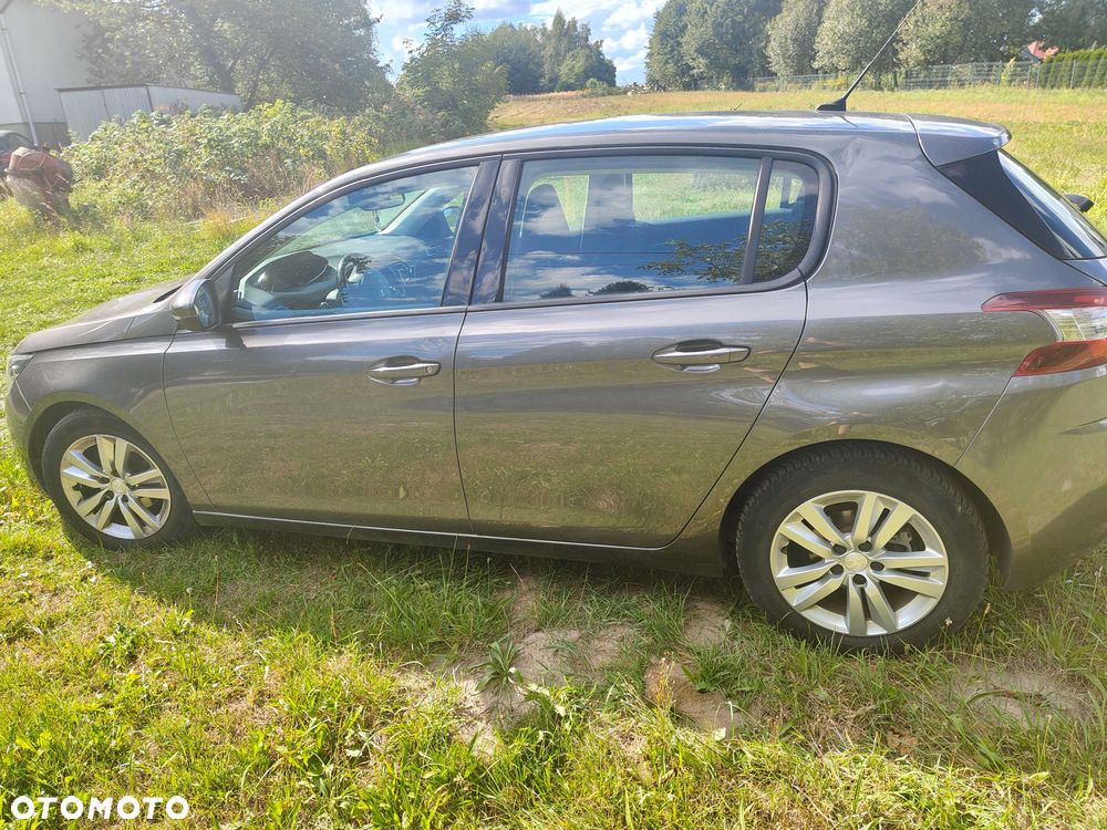 Peugeot 308 - 3