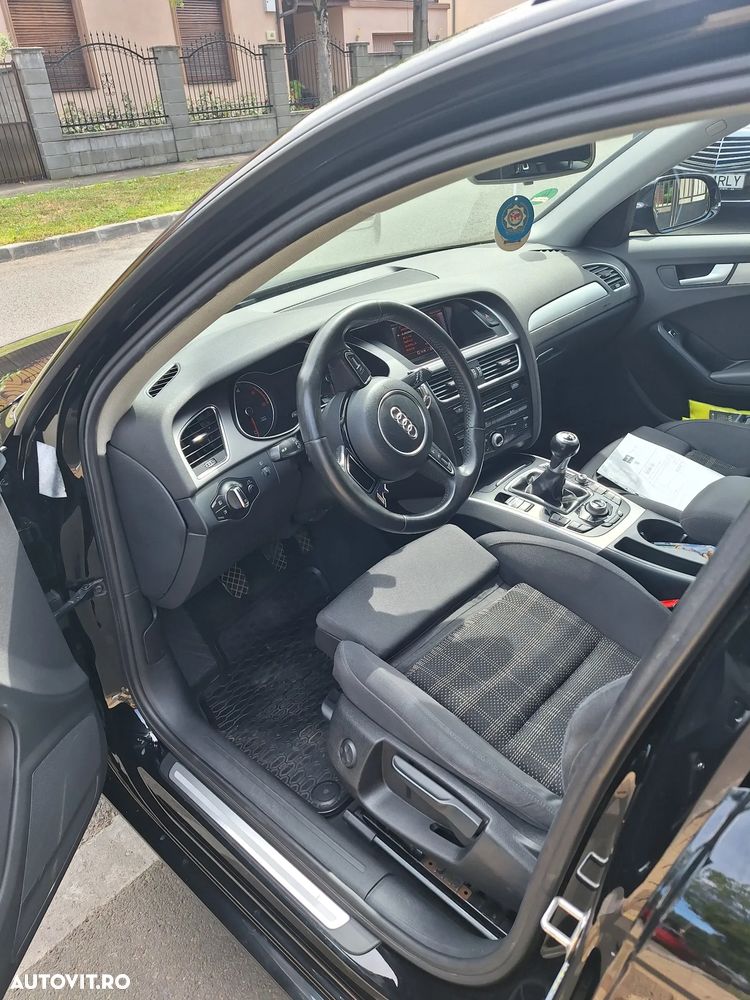 Audi A4 Avant 2.0 TDI DPF Attraction - 2