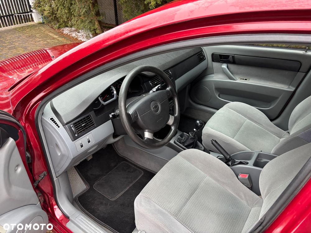 Chevrolet Lacetti - 7