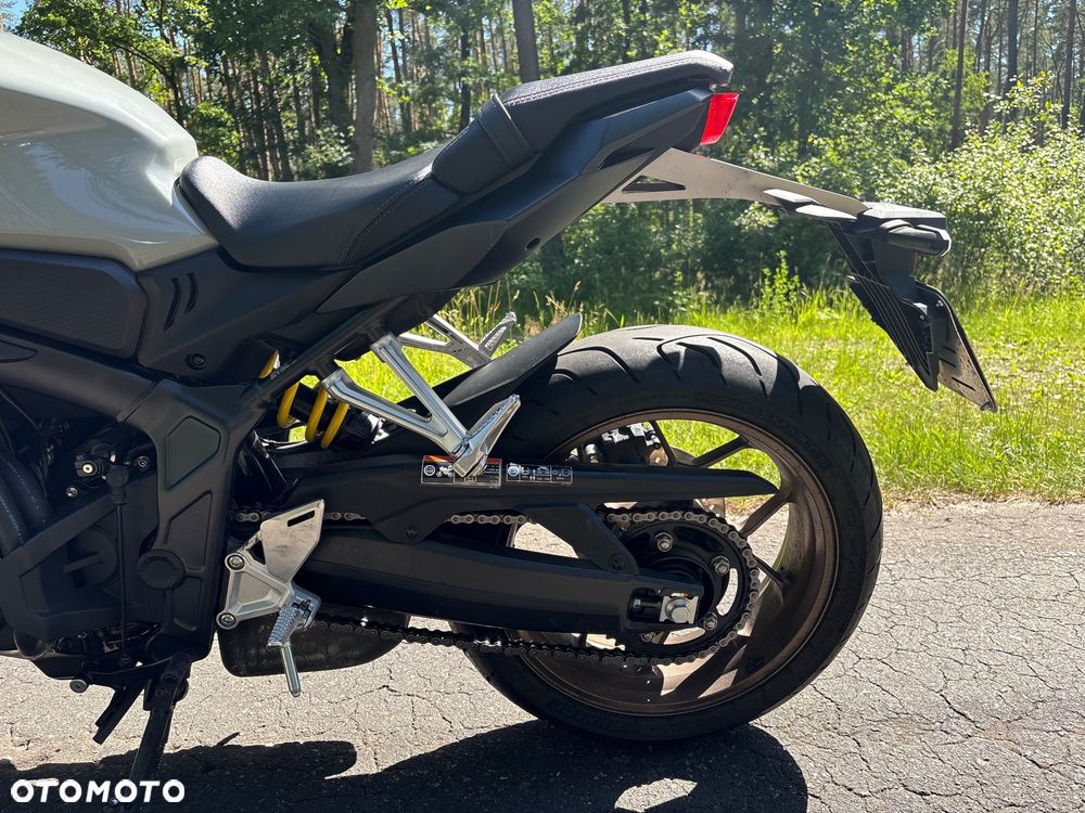 Honda CB - 13