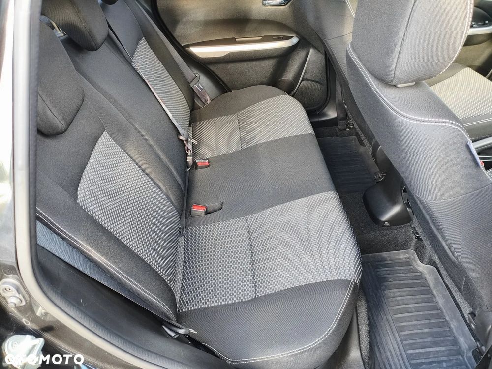 Suzuki Vitara 1.6 Premium 2WD - 20
