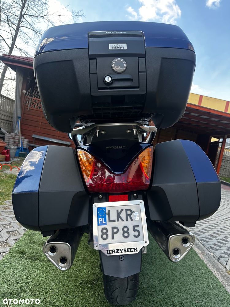 Honda ST - 21