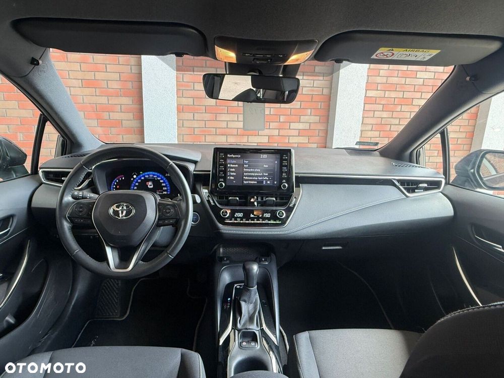 Toyota Corolla - 14