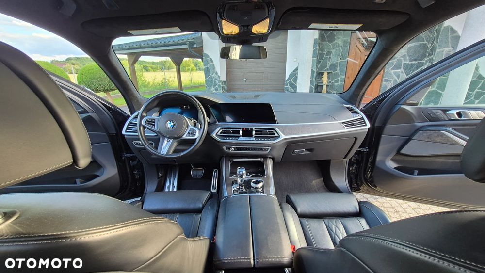 BMW X7 M50i sport - 18