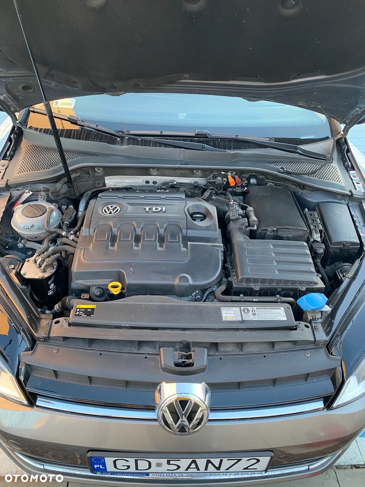 Volkswagen Golf 1.6 TDI DPF BlueMotion Technology Comfortline - 12