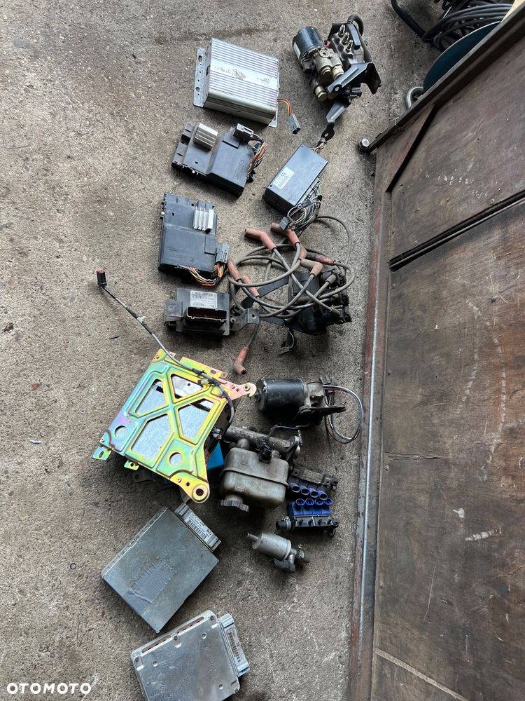 Komputer silnika Ford Explorer 4.0b v6 - 3