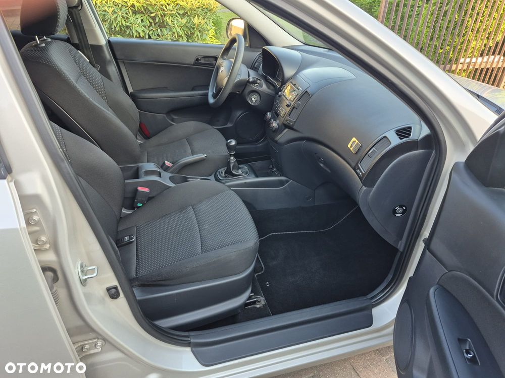 Hyundai i30 1.4 Comfort - 7