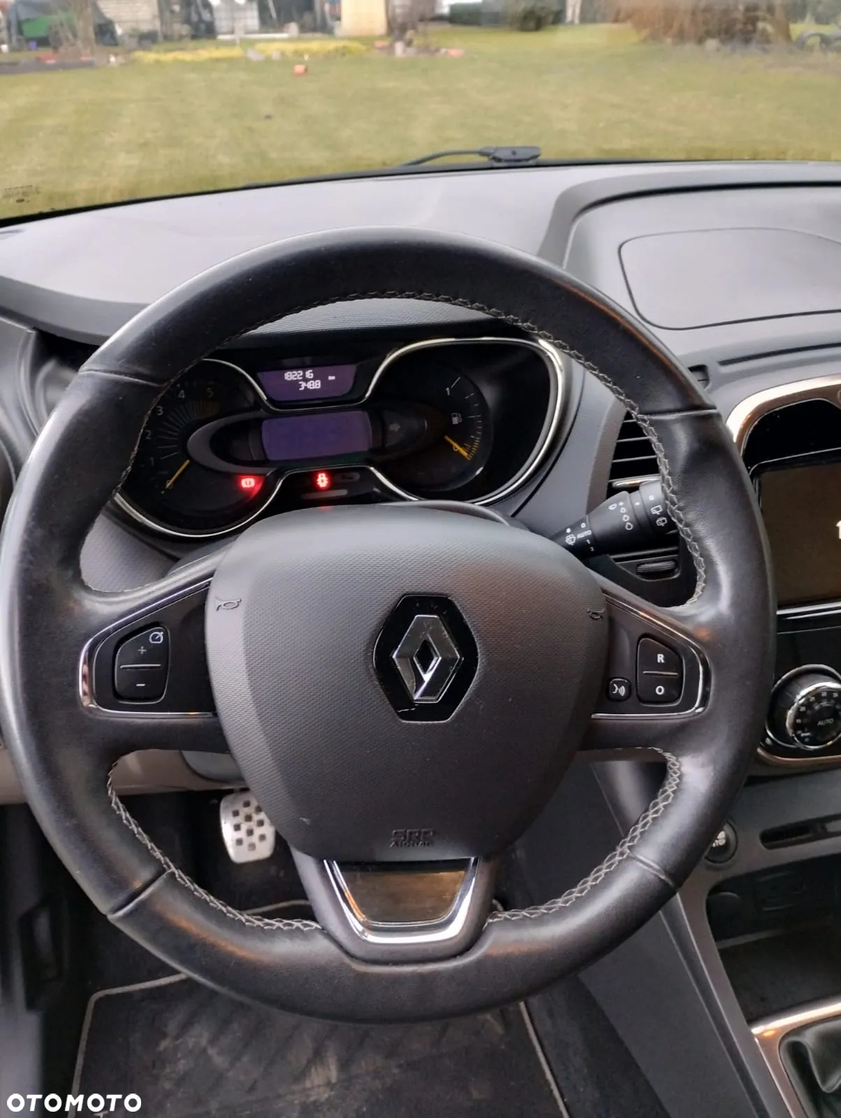 Renault Captur - 9