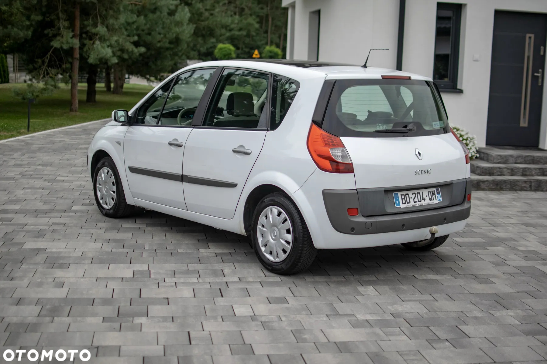 Renault Scenic - 25