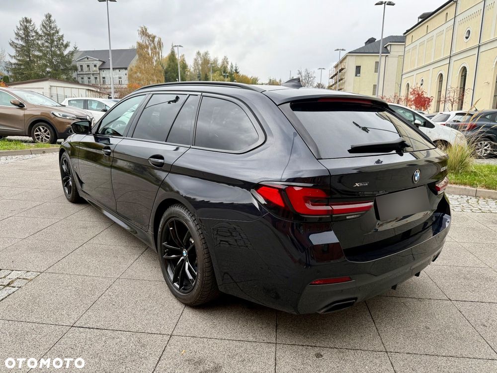 BMW Seria 5 530d xDrive M Sport sport - 7