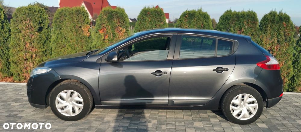 Renault Megane - 23
