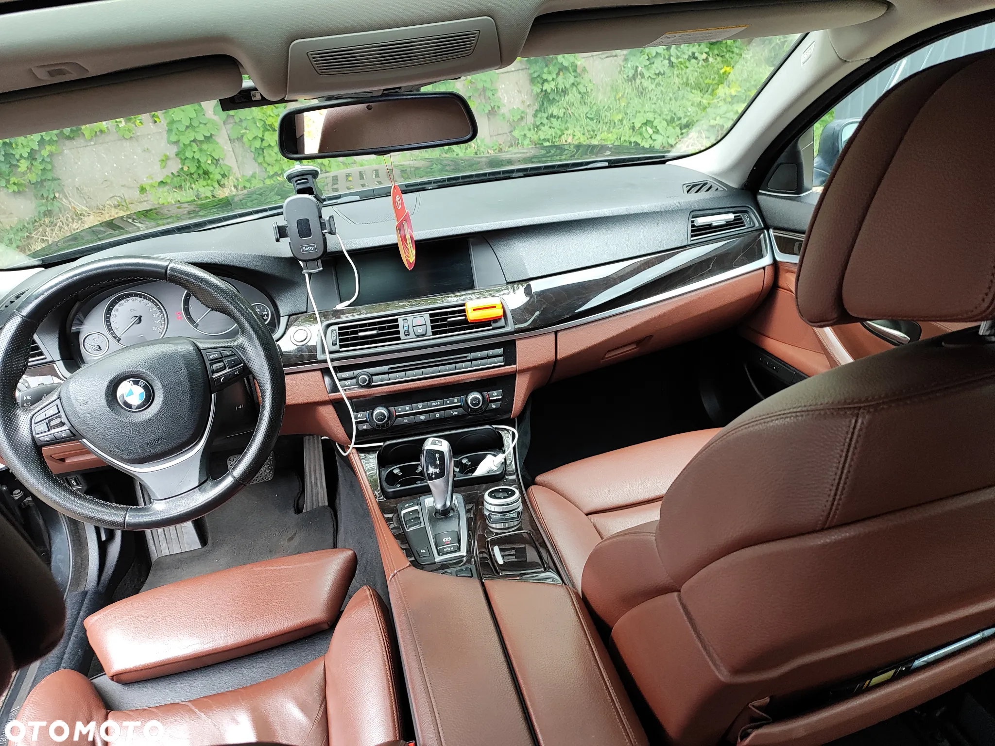 BMW Seria 5 - 13