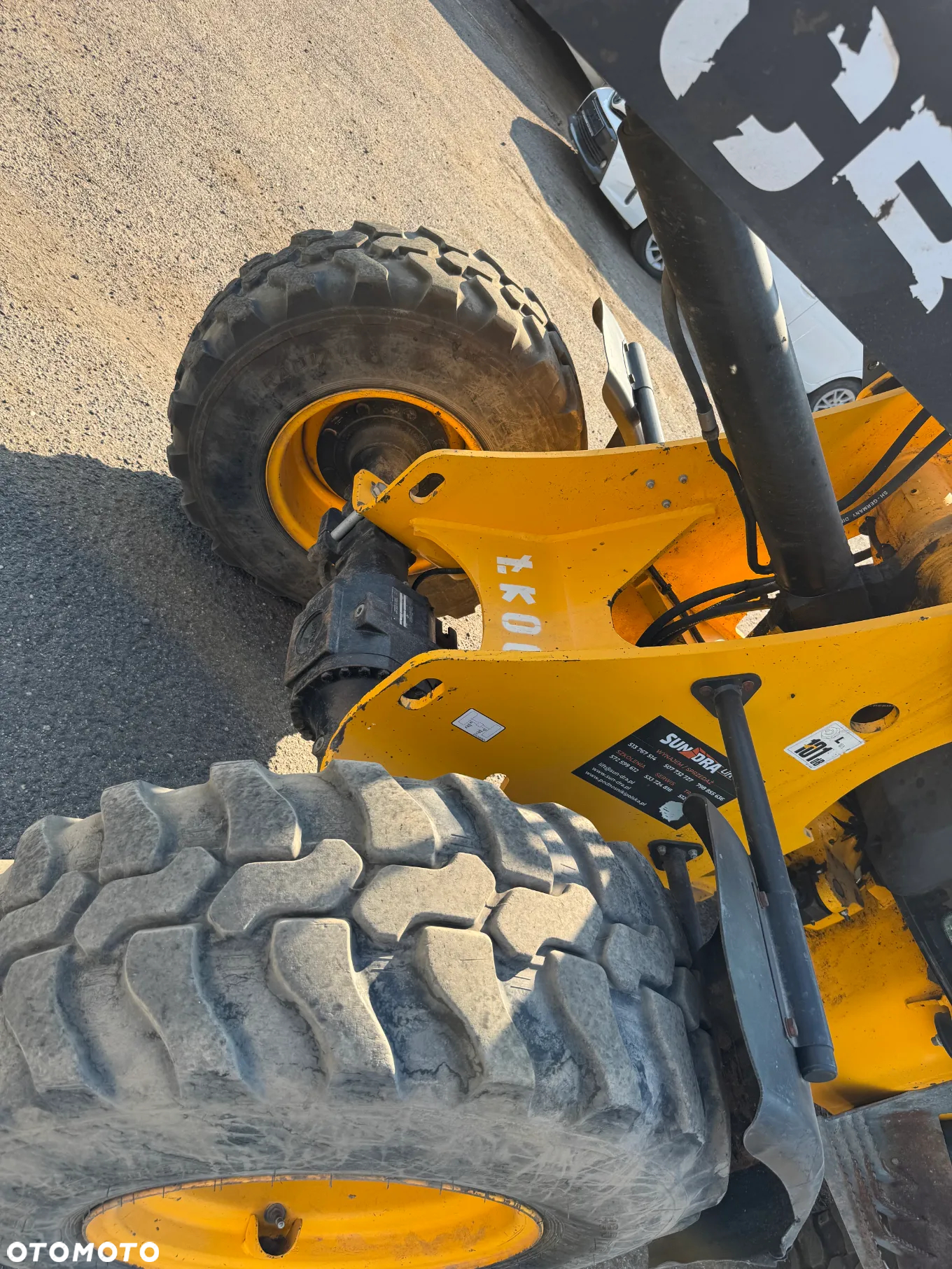 JCB 407 - 10