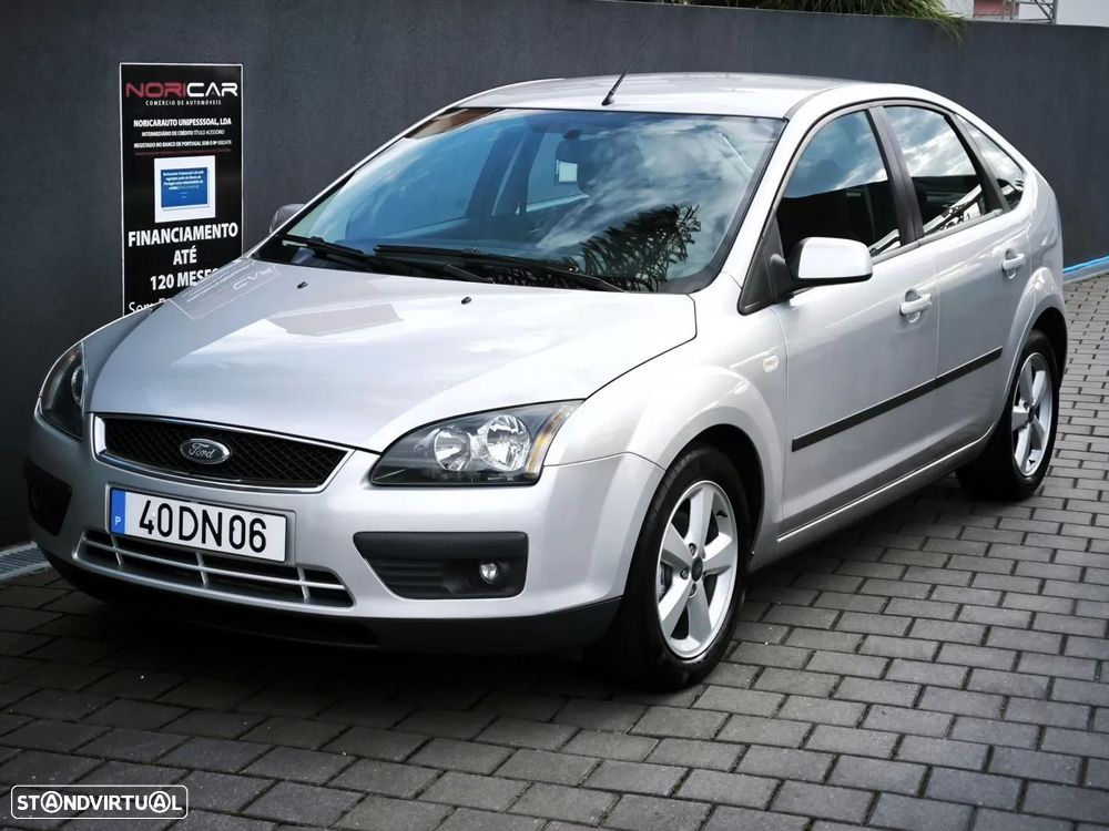 Ford Focus 1.6 TDCi Ghia - 9