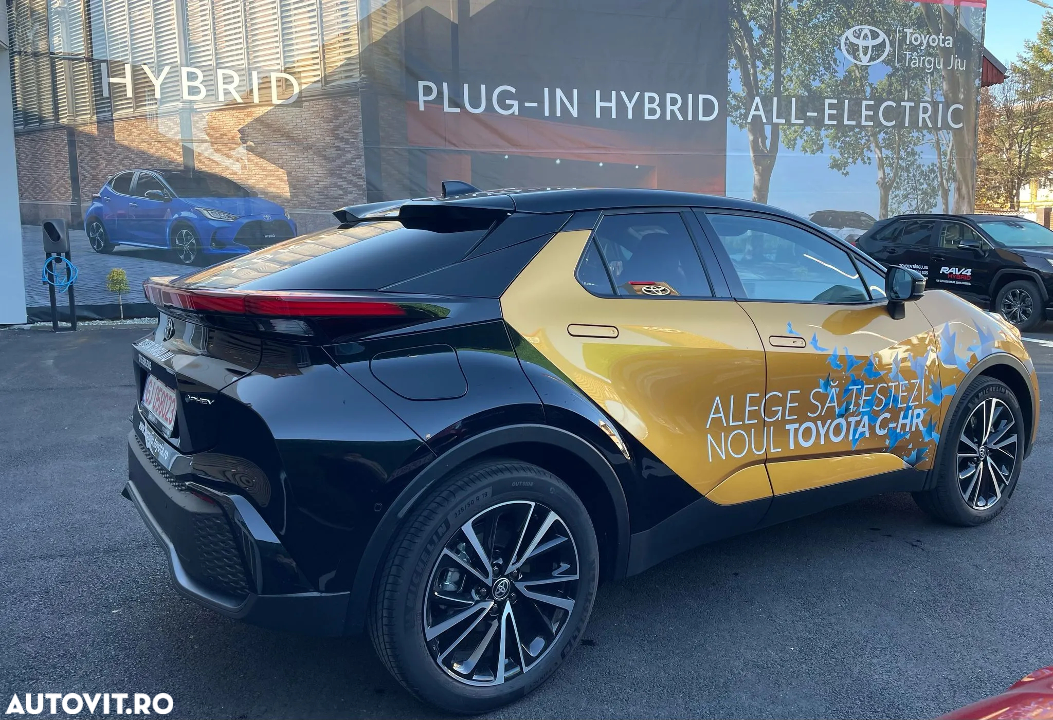 Toyota C-HR - 6