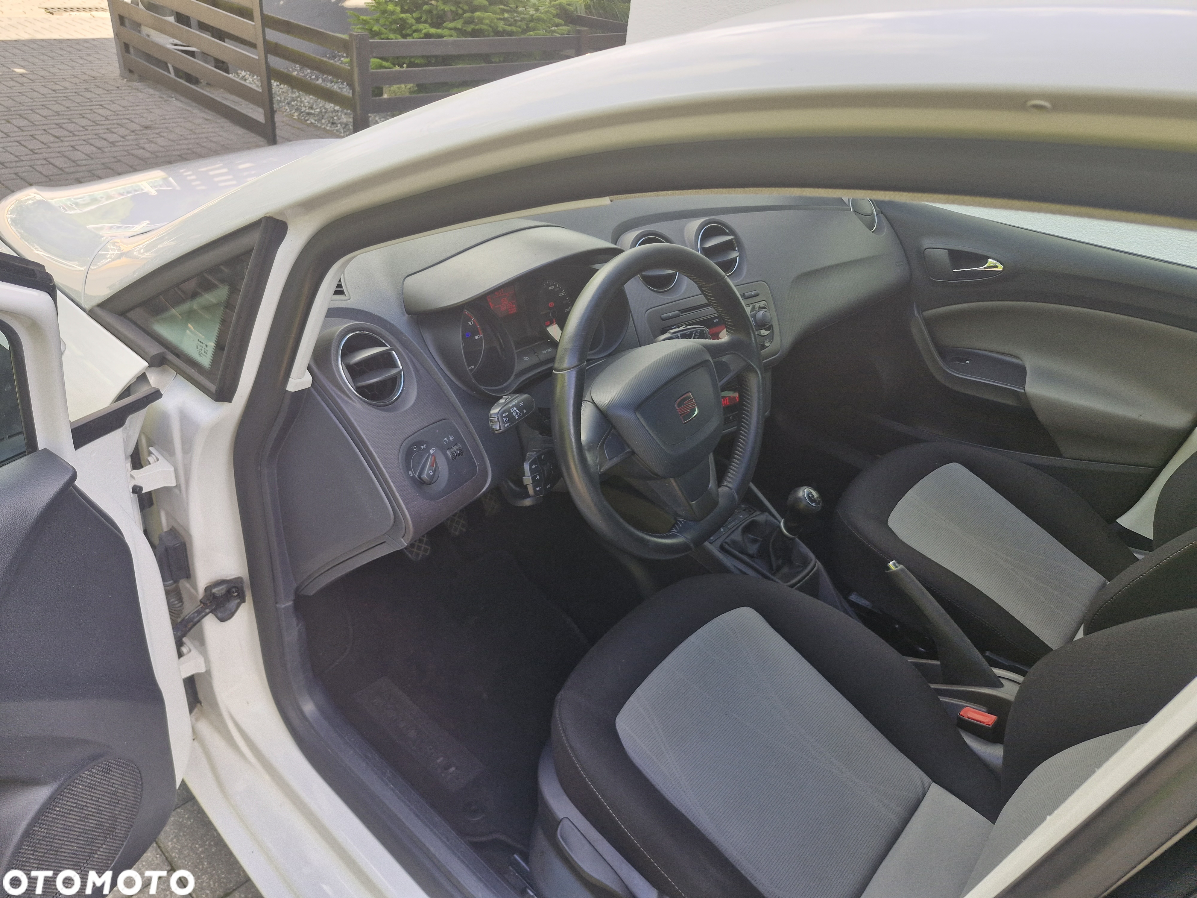Seat Ibiza 1.4 16V Style - 19