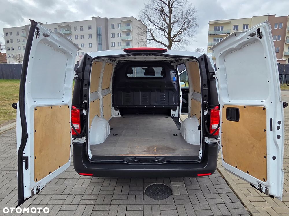 Mercedes-Benz Vito - 34