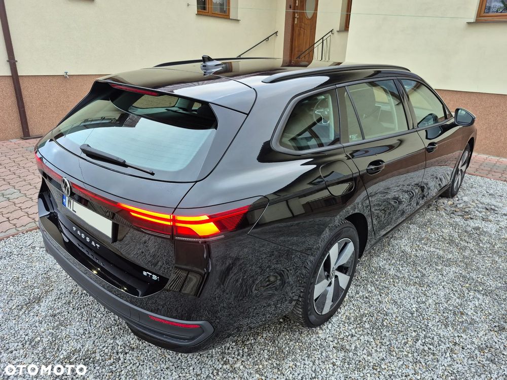 Volkswagen Passat Variant 1.5 TSI EVO Business DSG - 5