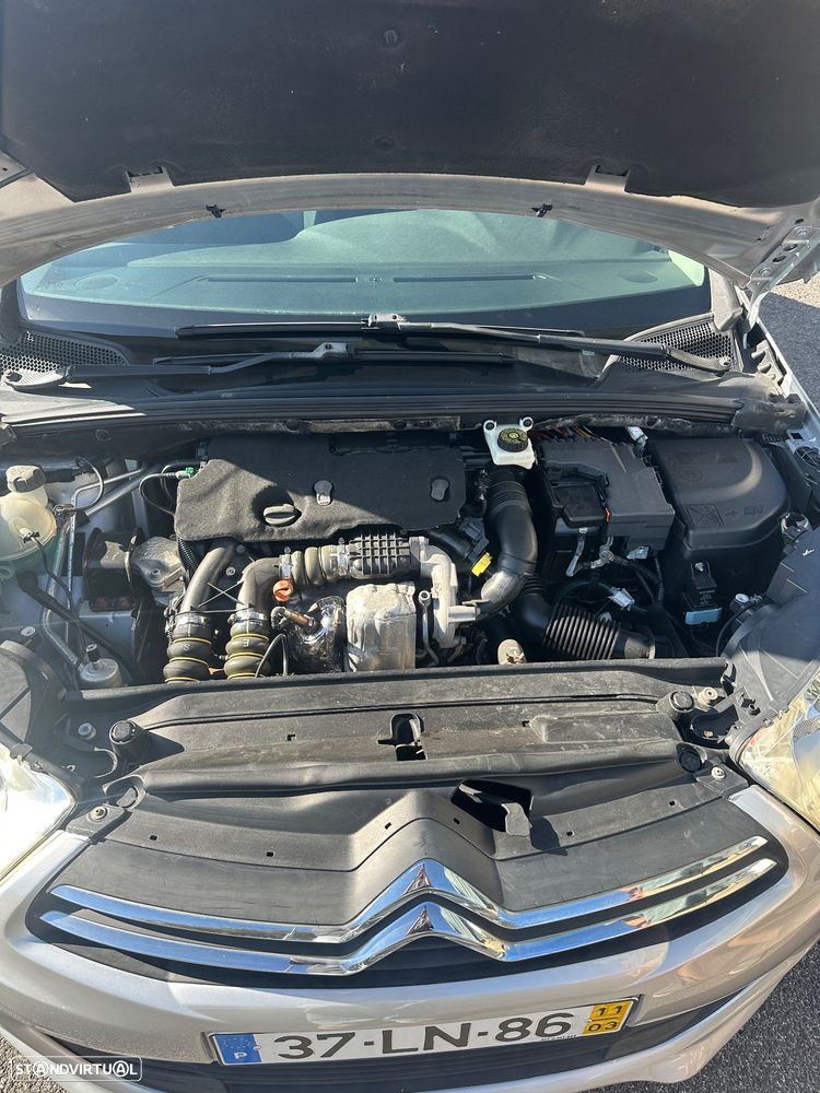 Citroën C4 1.6 HDi Attraction - 6