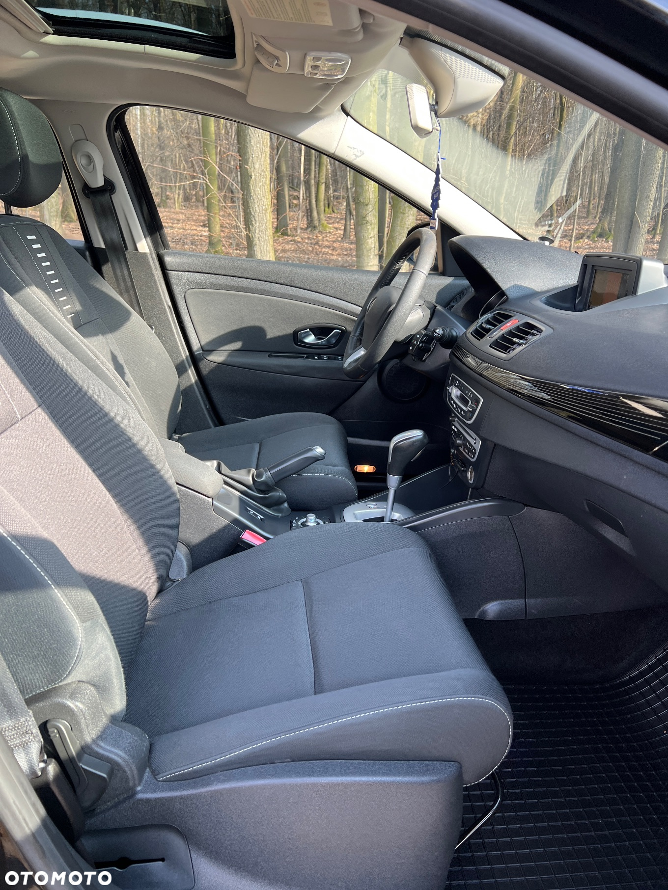 Renault Megane 1.5 dCi Dynamique EDC - 10