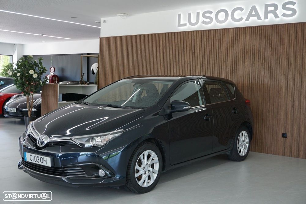 Toyota Auris 1.2 Turbo Design Edition - 26