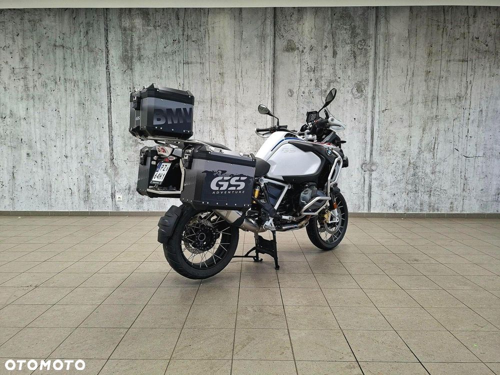 BMW R - 6