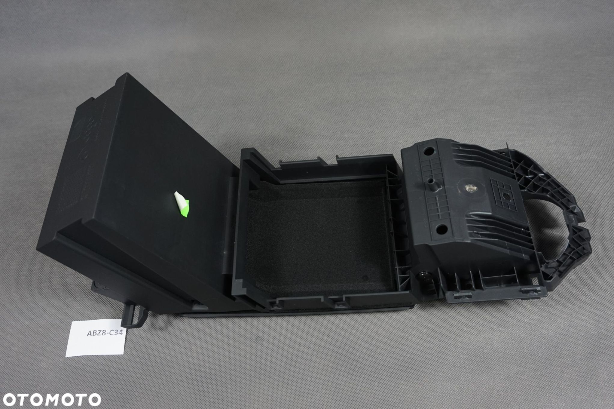 SCHOWEK DESKI AUDI TT 8S 8S7868845A - 3