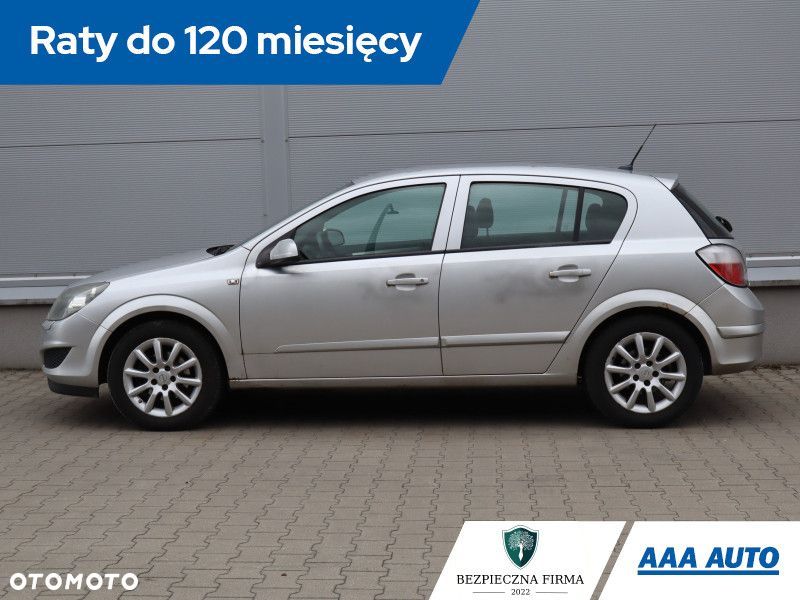 Opel Astra - 4