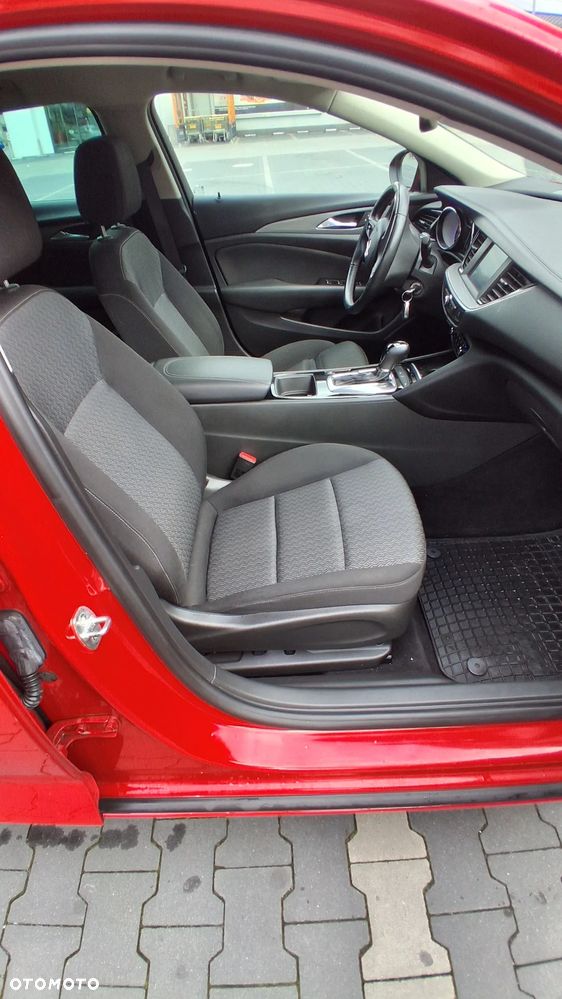 Opel Insignia - 19