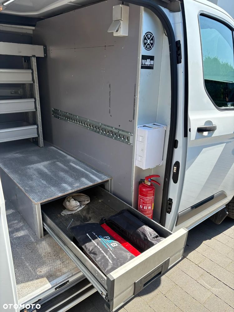 Ford Transit Custom - 31