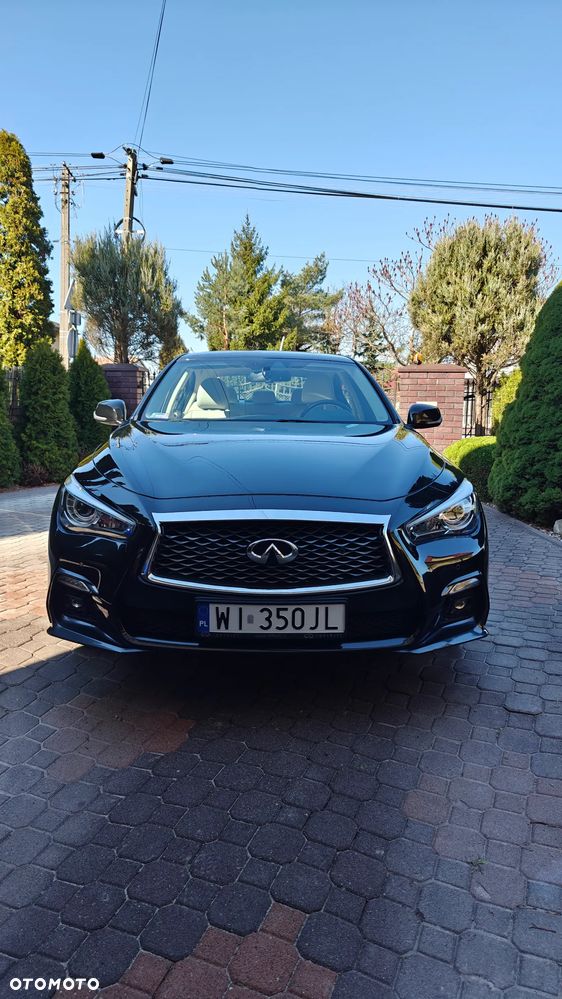 Infiniti Q50 2.0t Sport Sound Studio by Bose - 2